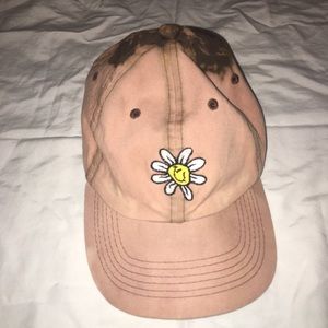 daisy UNIF hat